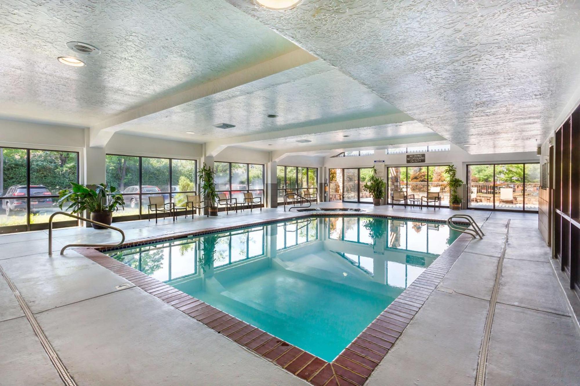 Best Western Plus Cotton Tree Inn Sandy Exteriér fotografie